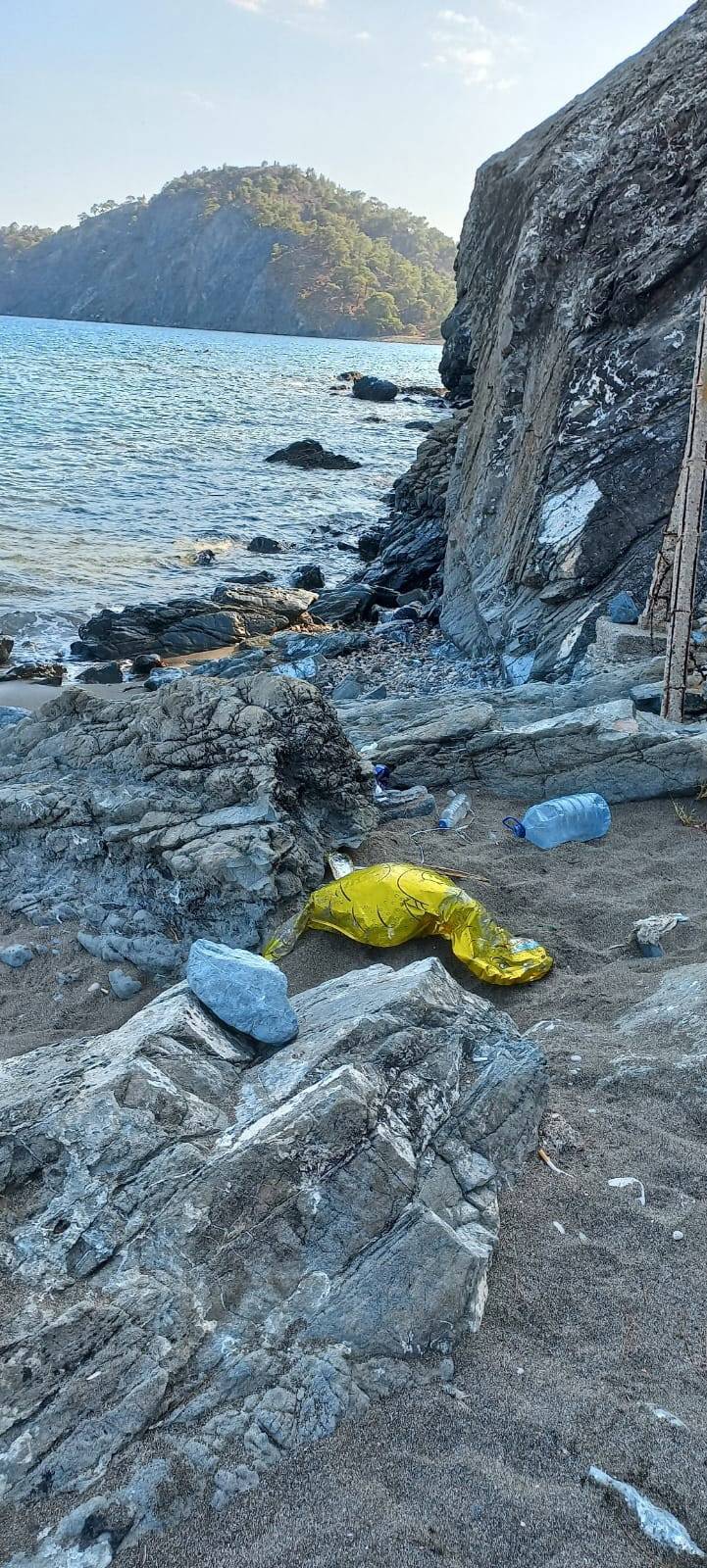 Dünyaca ünlü antik kent çöplüğe döndü 2